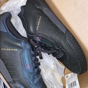 Yeezy powerphase